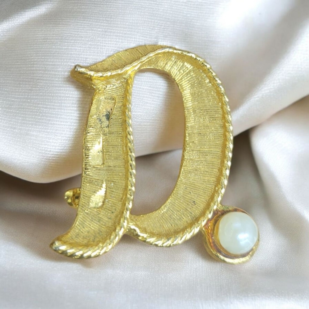 🔥 BUNDLE DEAL: 3 for $25 OR 5 for $50 Gold Initial Brooch with Pearl Accent